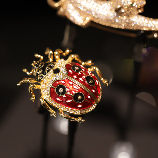 Original design ladybug brooch luxurious insect pin